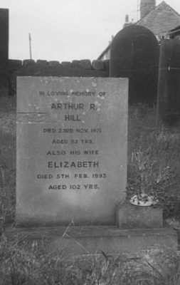 Arthur R Hill Headstone